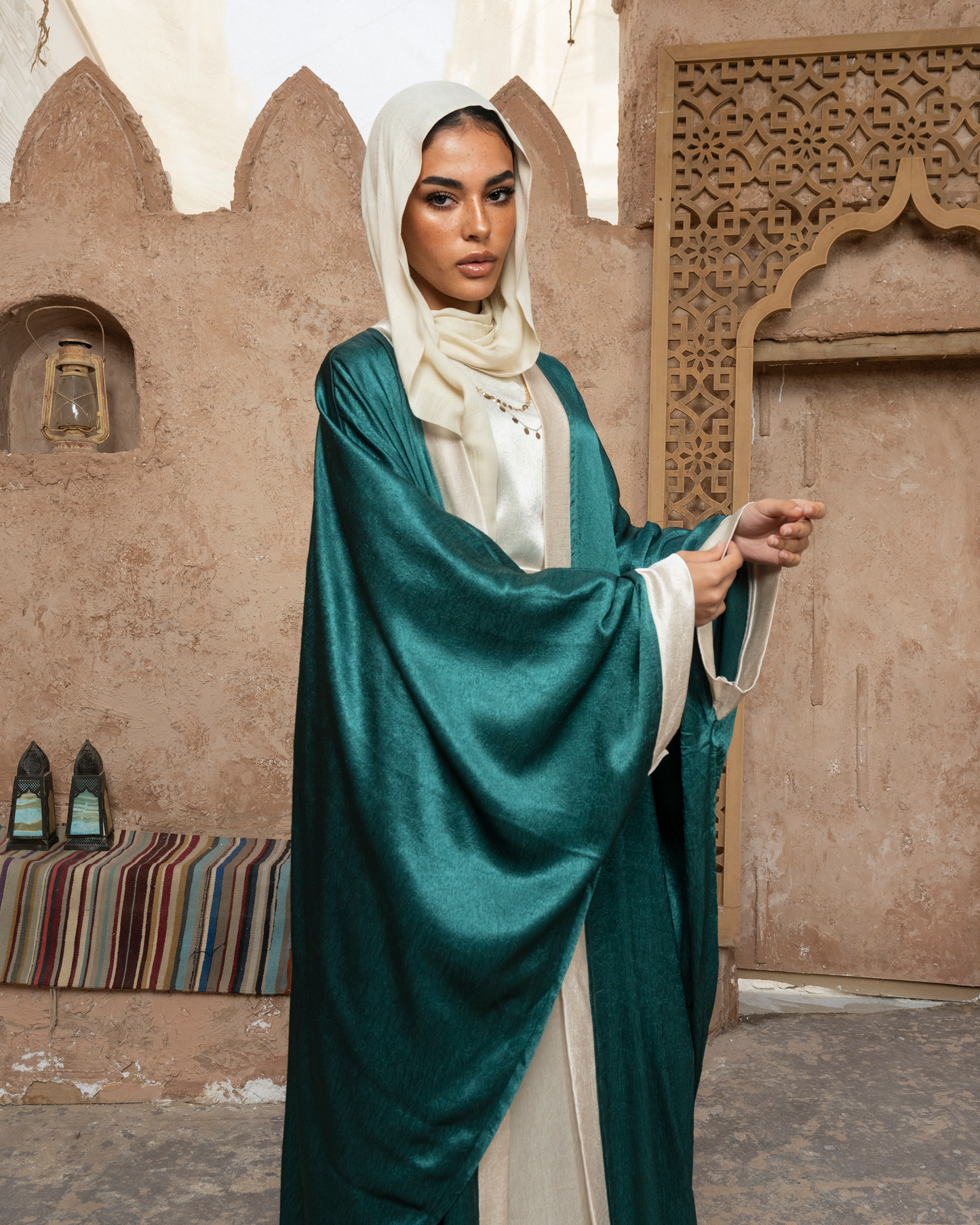 Golden glory kaftan