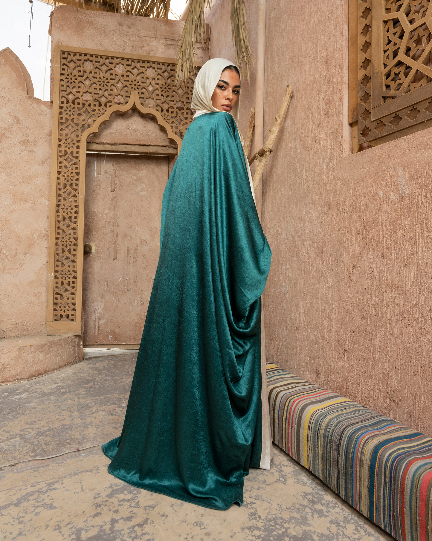 Golden glory kaftan