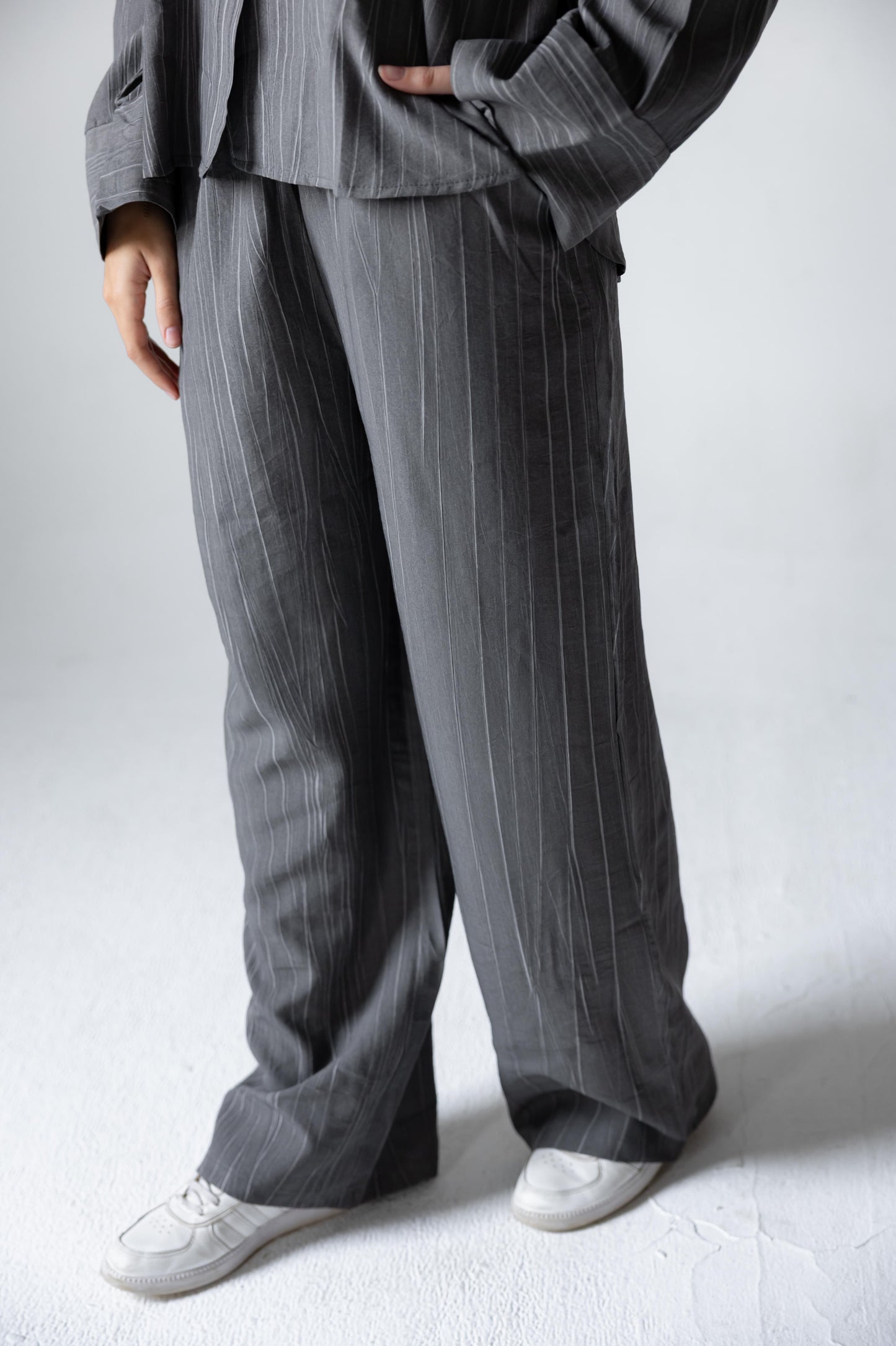 Pinstripe Ease Set