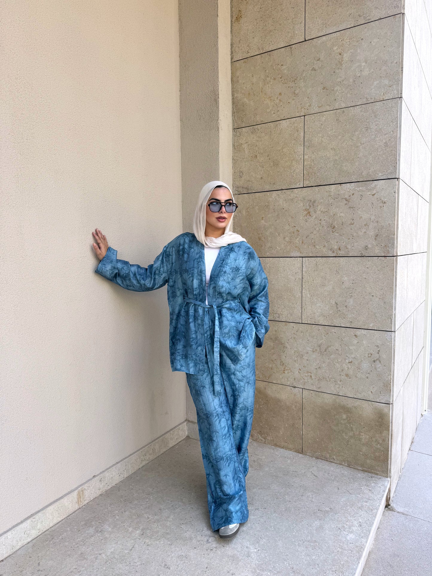 Floral Flow Set in washed blue