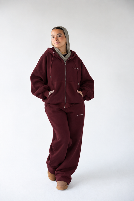 Every day set in burgundy