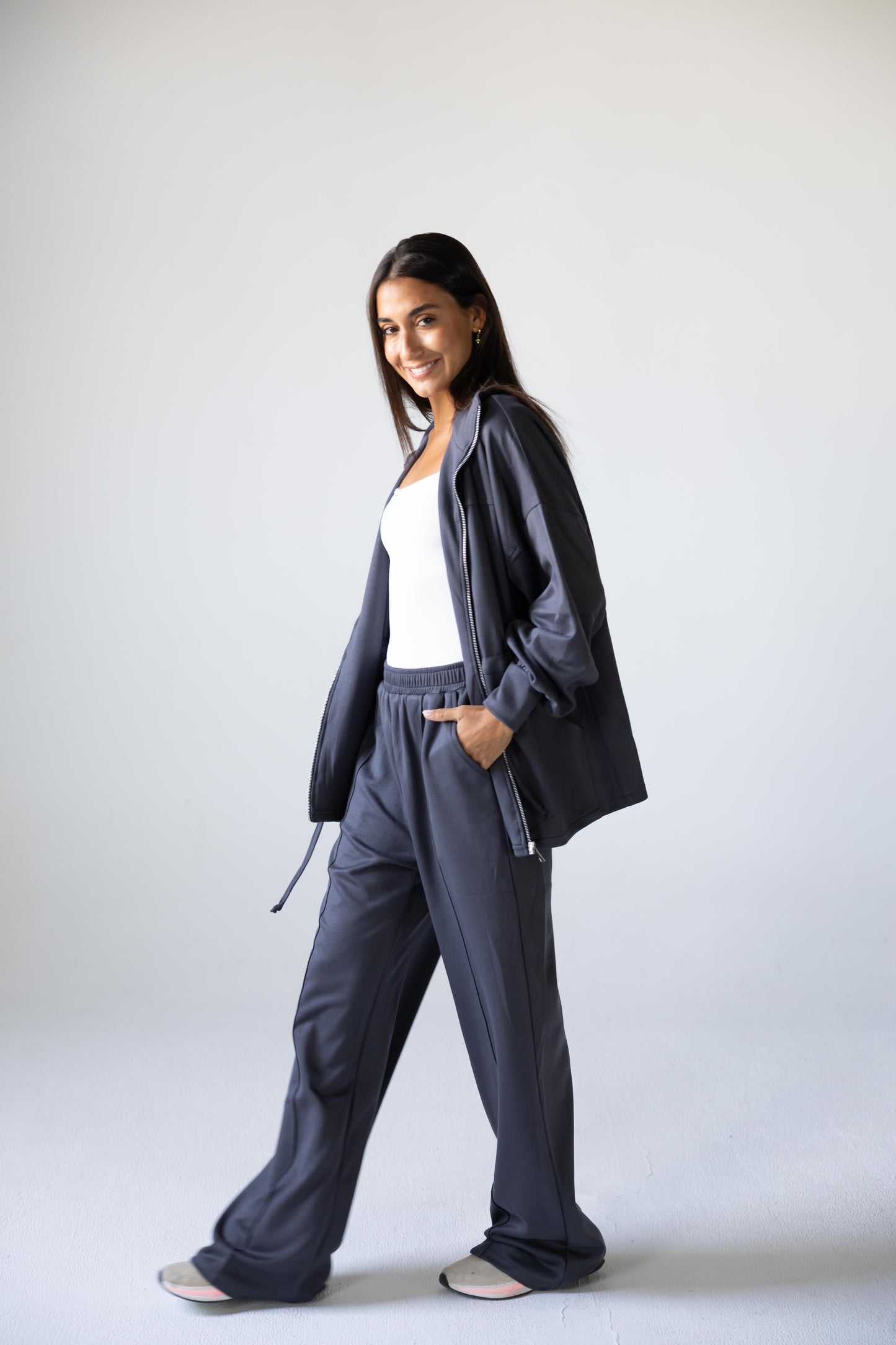 Oysho Summer Set in Dark Grey