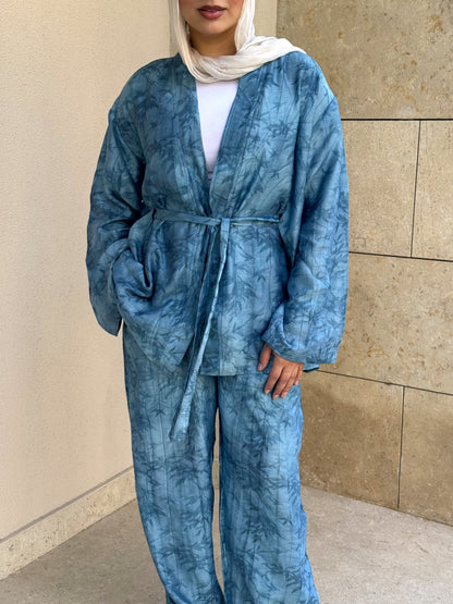 Floral Flow Set in washed blue