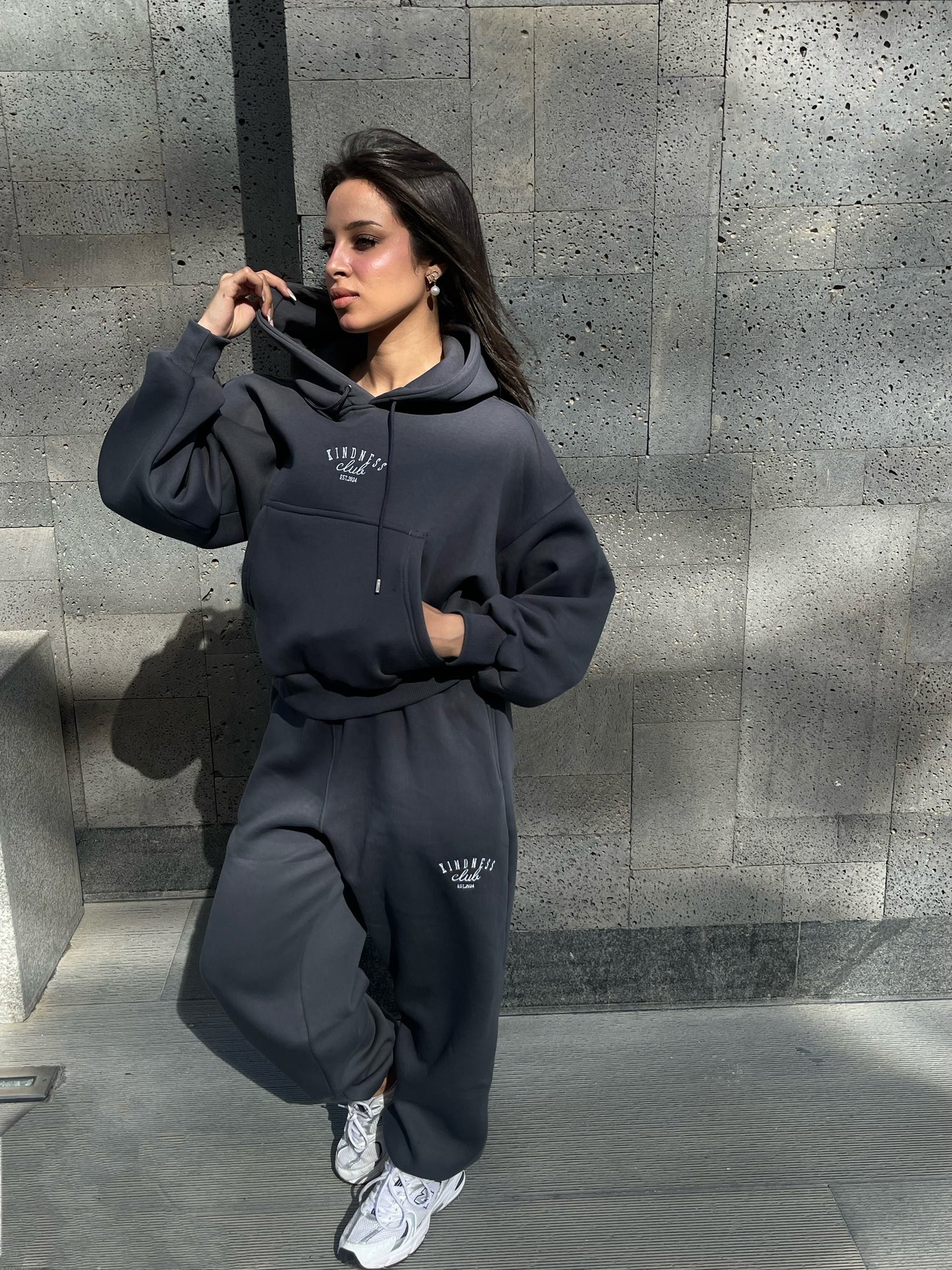 Cropped hoodie set in dark grey