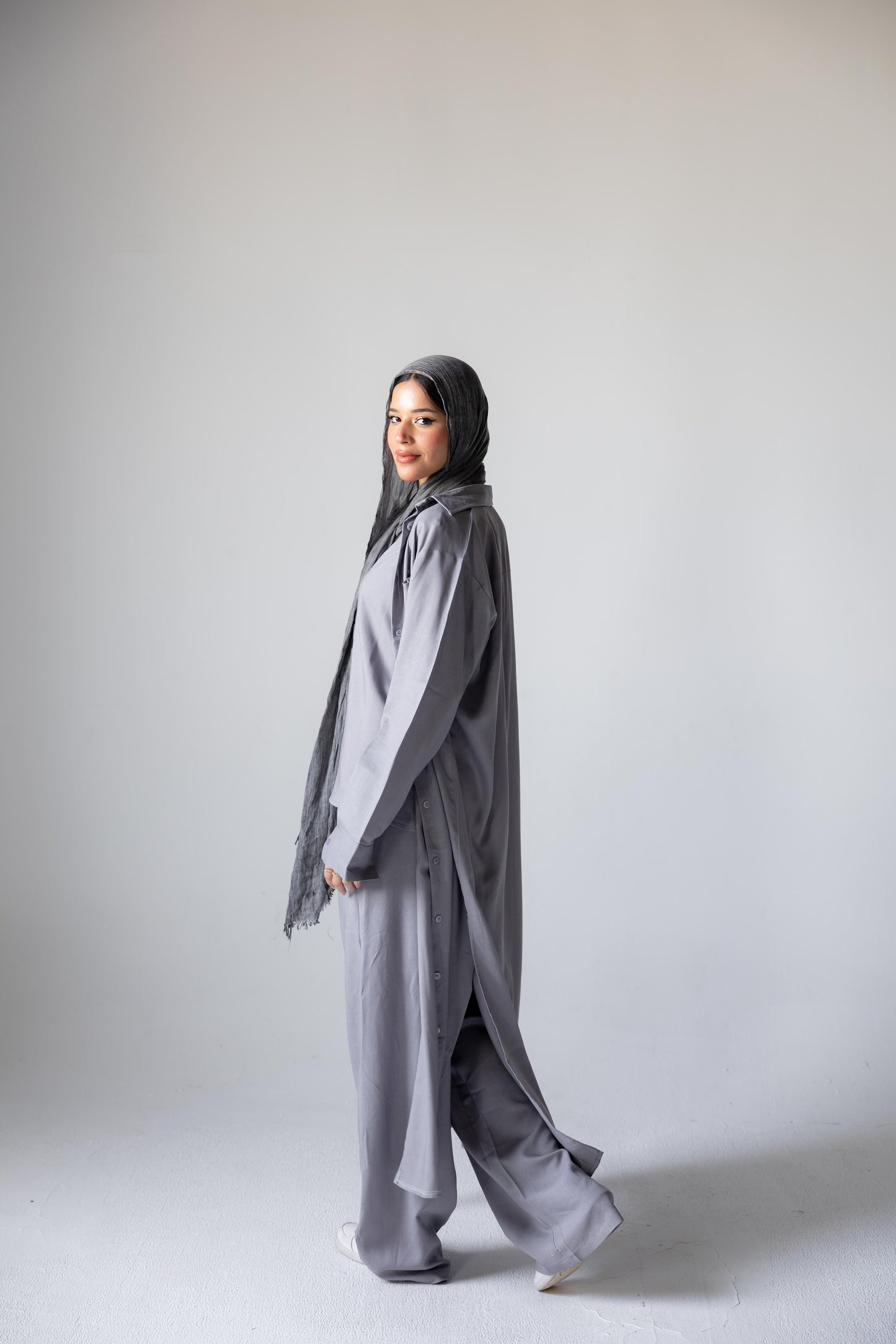 The Flow Set – Light Grey