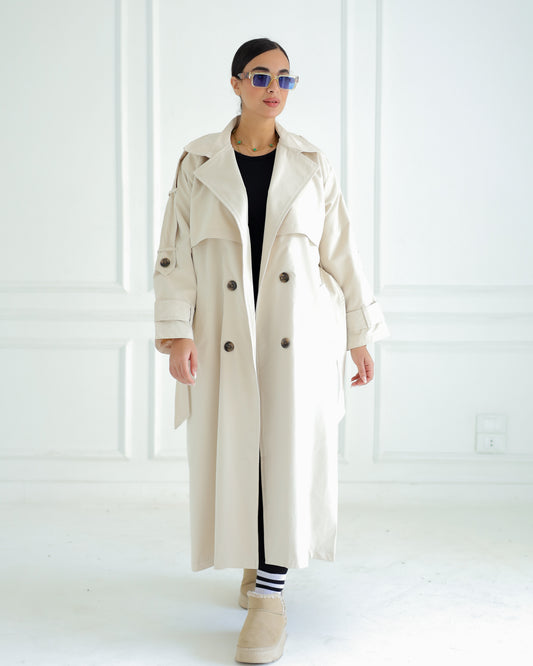 Trench coat in beige