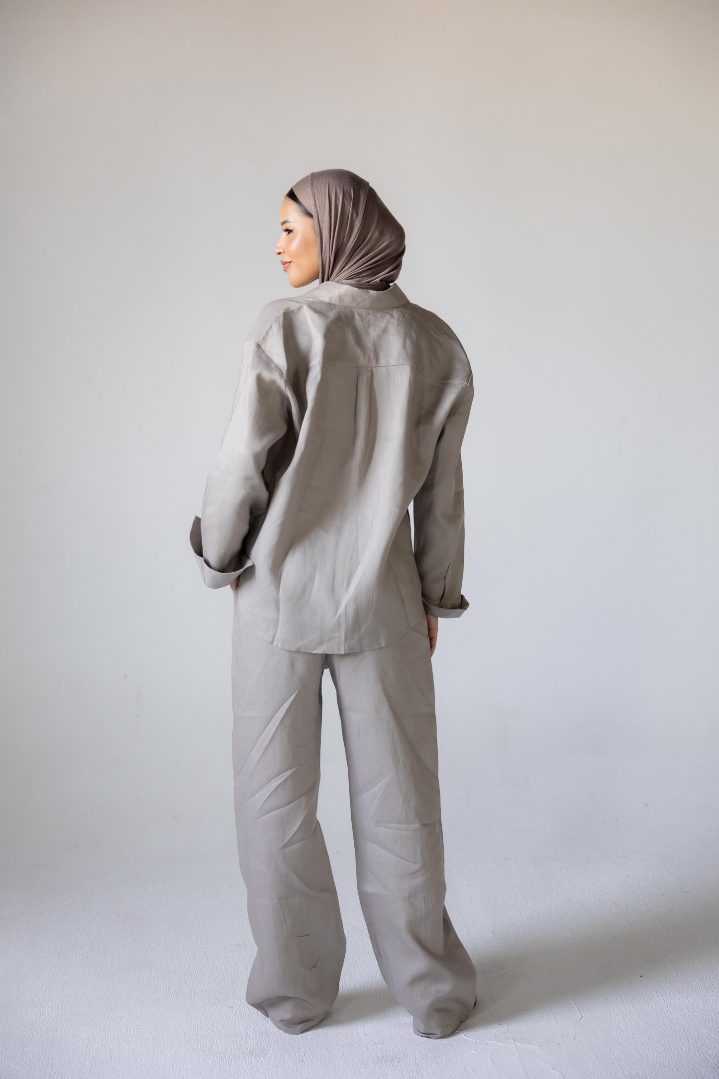 Greige Linen Set