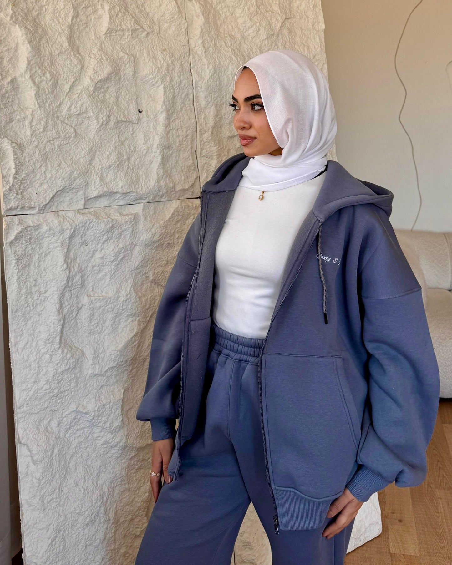 Everyday set in grey
