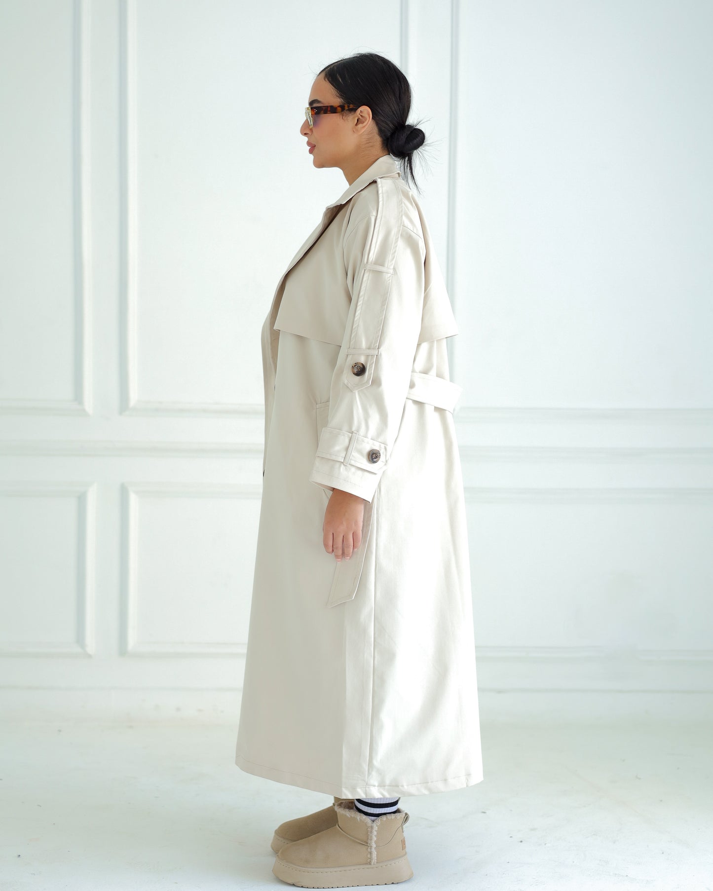 Trench coat in beige