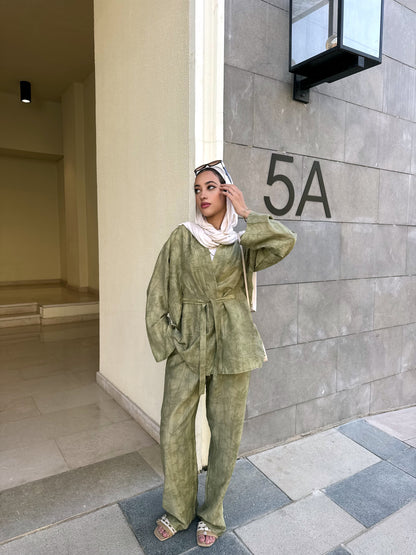 Floral Flow Set in olive
