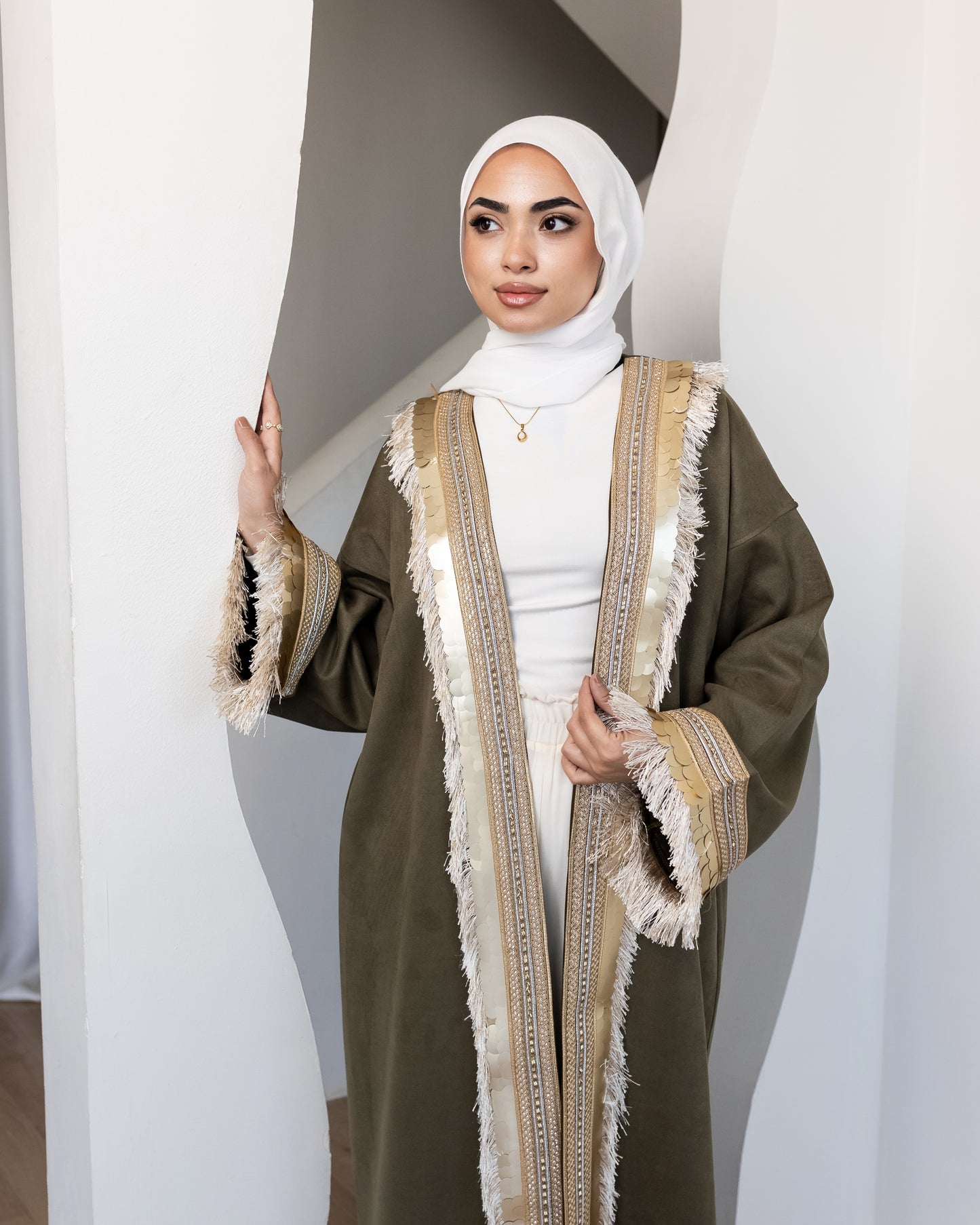 Statement suede kaftan in olive