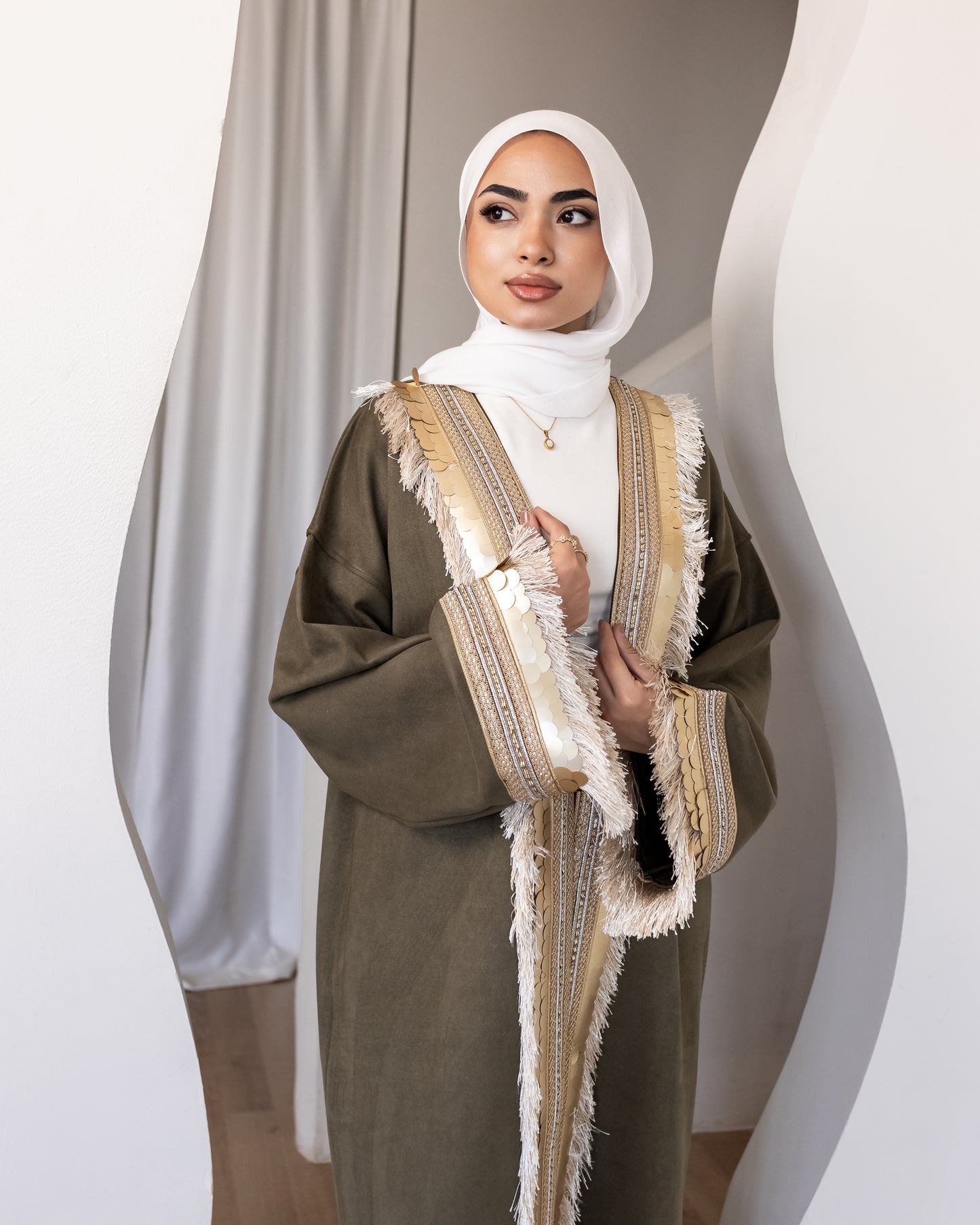 Statement suede kaftan in olive